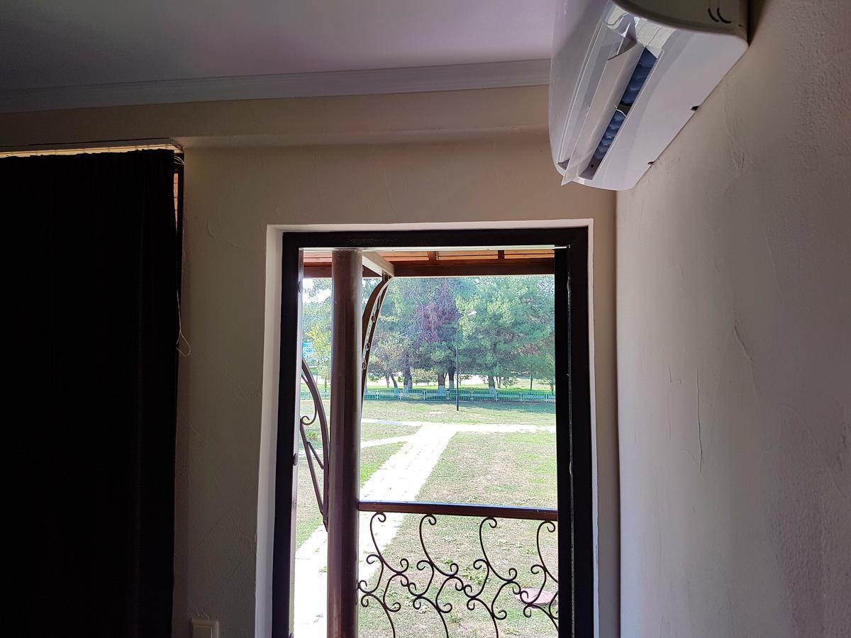 Guest House Black Sea Pizunda Luaran gambar