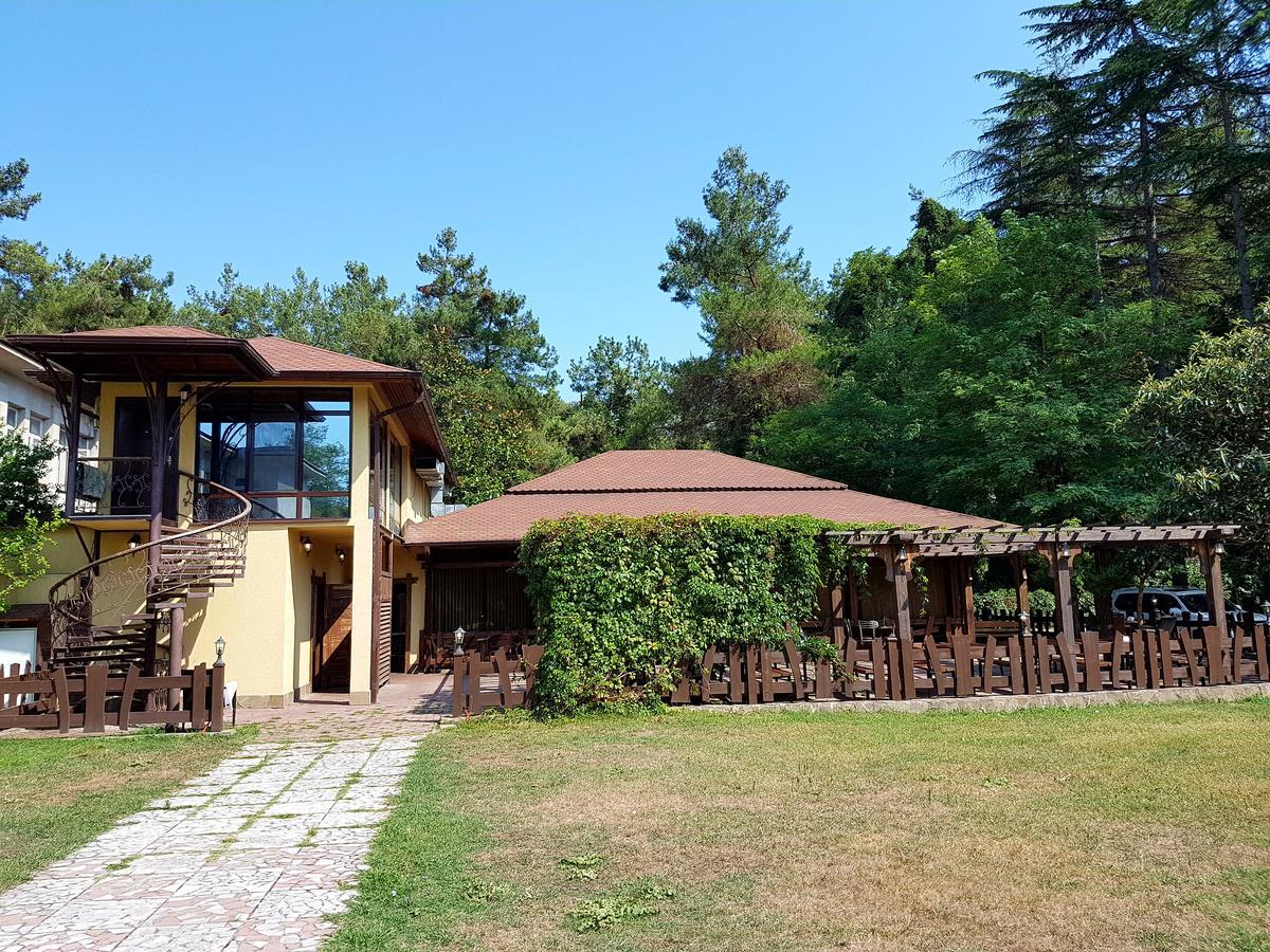 Guest House Black Sea Pizunda Luaran gambar