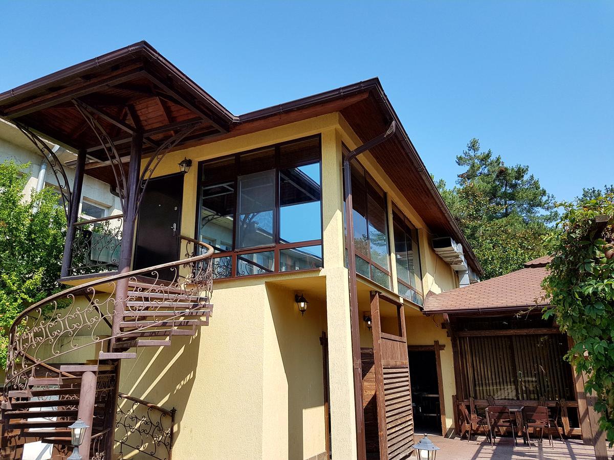 Guest House Black Sea Pizunda Luaran gambar
